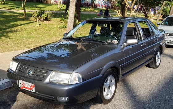 VOLKSWAGEN SANTANA 2.0 MI EXCLUSIV 8V GASOLINA 4P MANUAL